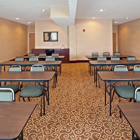 Holiday Inn Express Hotel & Suites Cincinnati-North/Sharonville Esterno foto