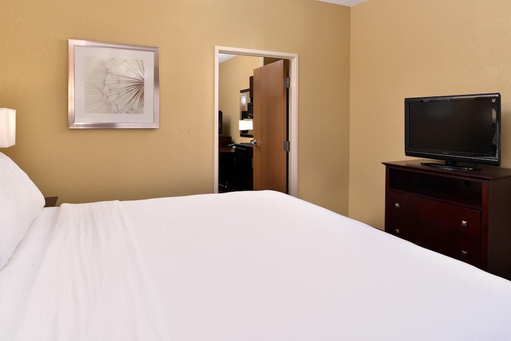Holiday Inn Express Hotel & Suites Cincinnati-North/Sharonville Esterno foto