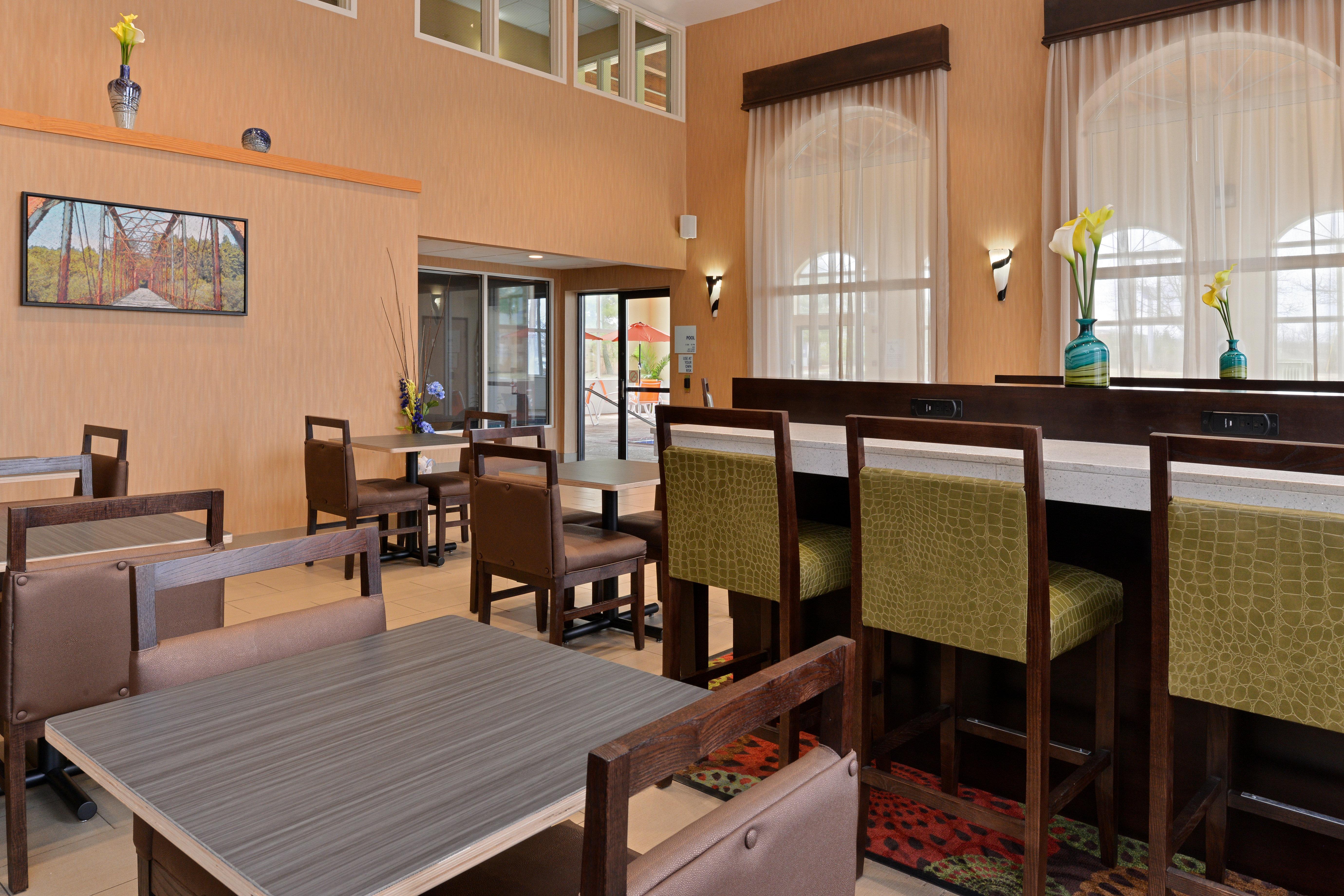 Holiday Inn Express Hotel & Suites Cincinnati-North/Sharonville Esterno foto