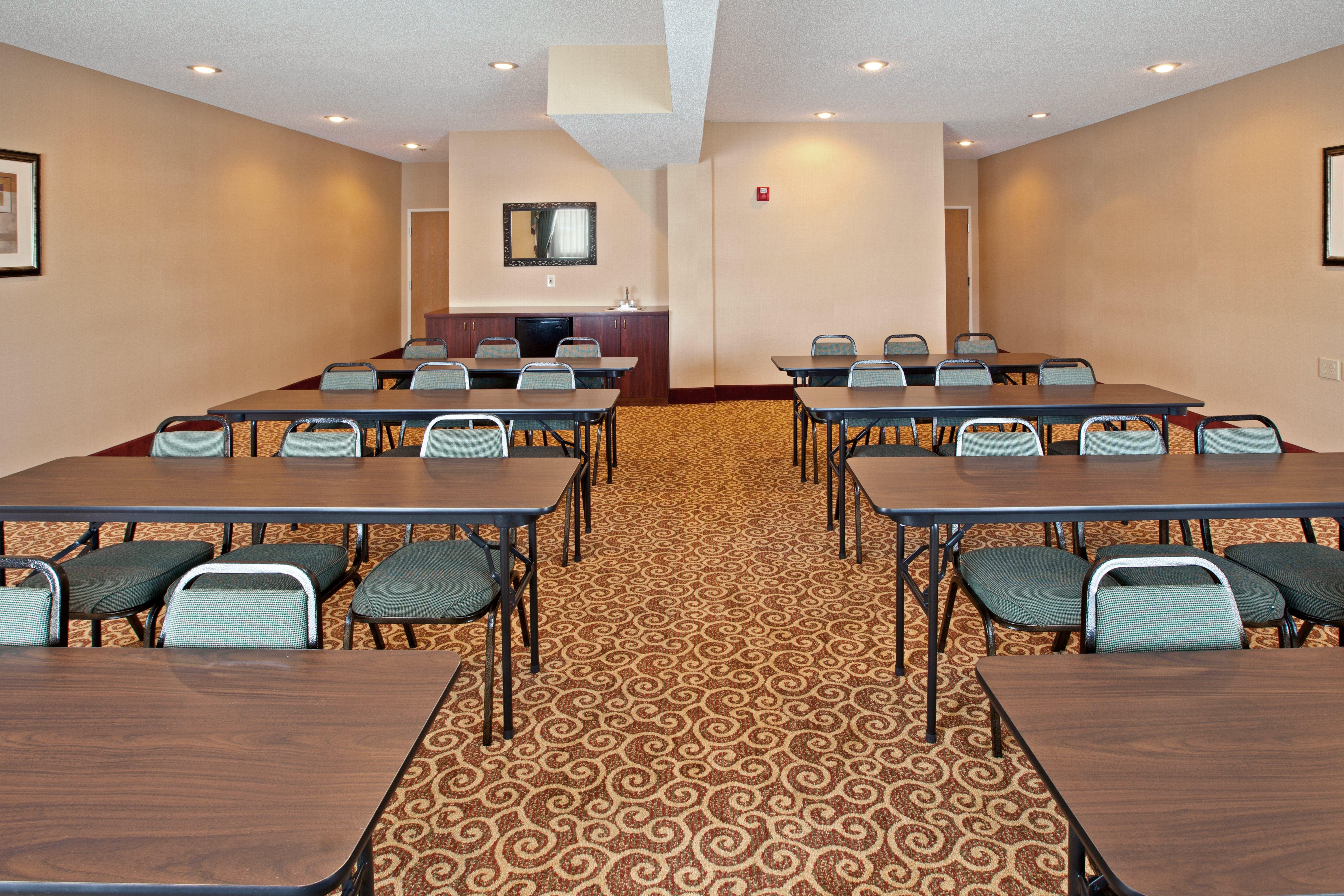 Holiday Inn Express Hotel & Suites Cincinnati-North/Sharonville Esterno foto