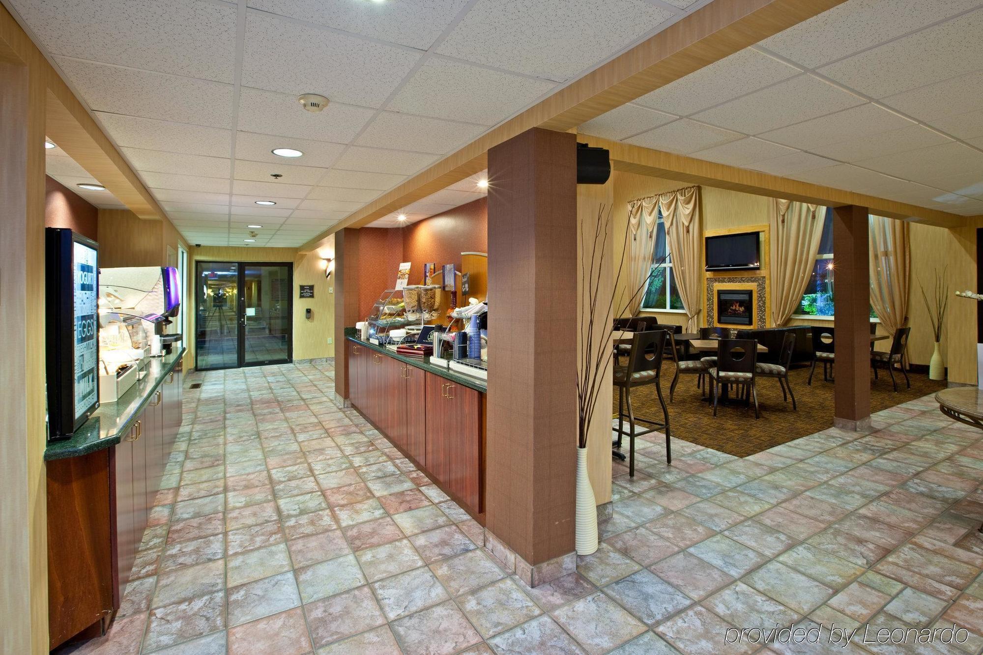 Holiday Inn Express Hotel & Suites Cincinnati-North/Sharonville Esterno foto