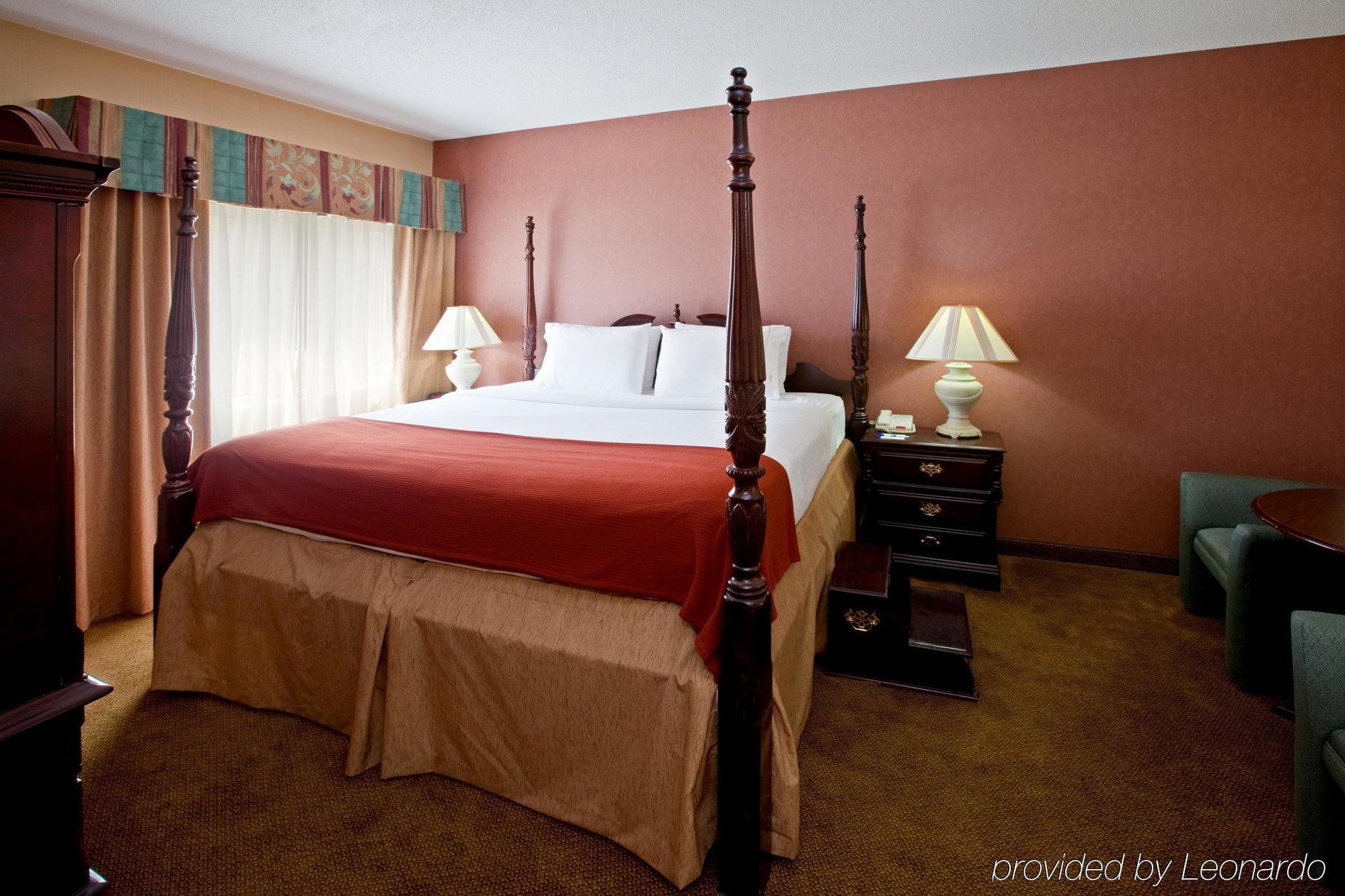 Holiday Inn Express Hotel & Suites Cincinnati-North/Sharonville Esterno foto