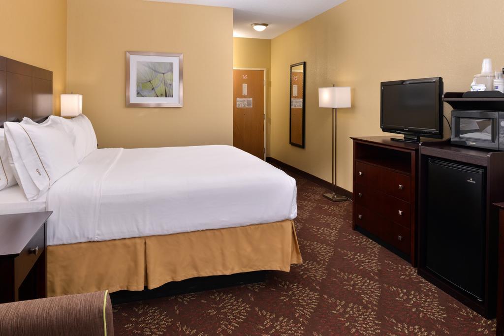 Holiday Inn Express Hotel & Suites Cincinnati-North/Sharonville Esterno foto