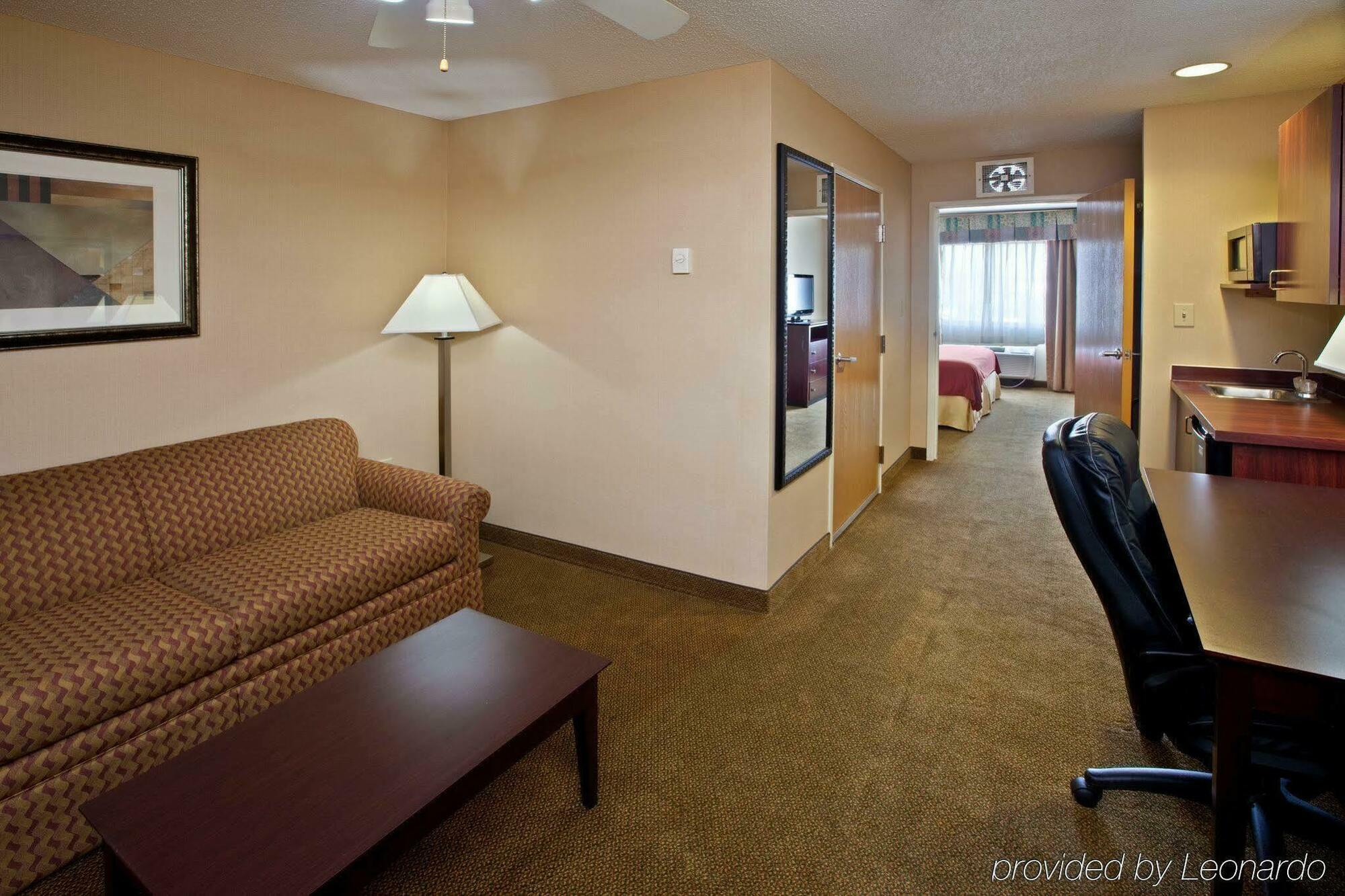 Holiday Inn Express Hotel & Suites Cincinnati-North/Sharonville Esterno foto